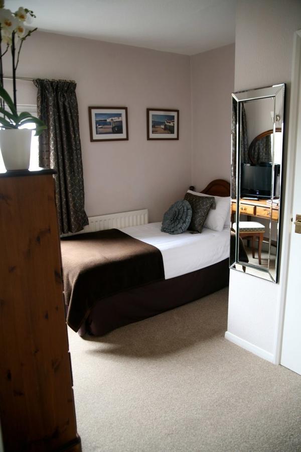 The Pytchley Inn West Haddon Rum bild